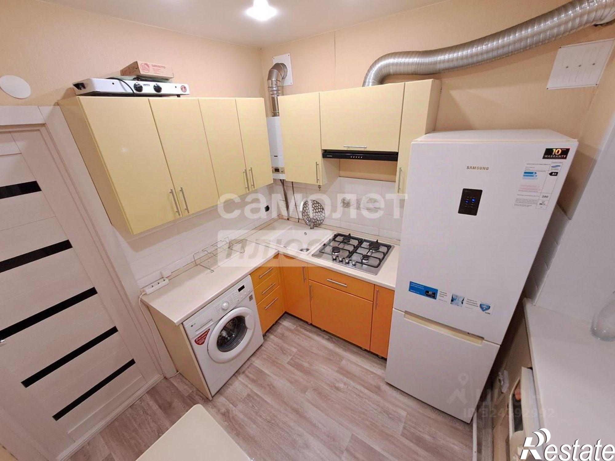 Купить квартиру за 3 300 000 рублей на улица Краснова, 30