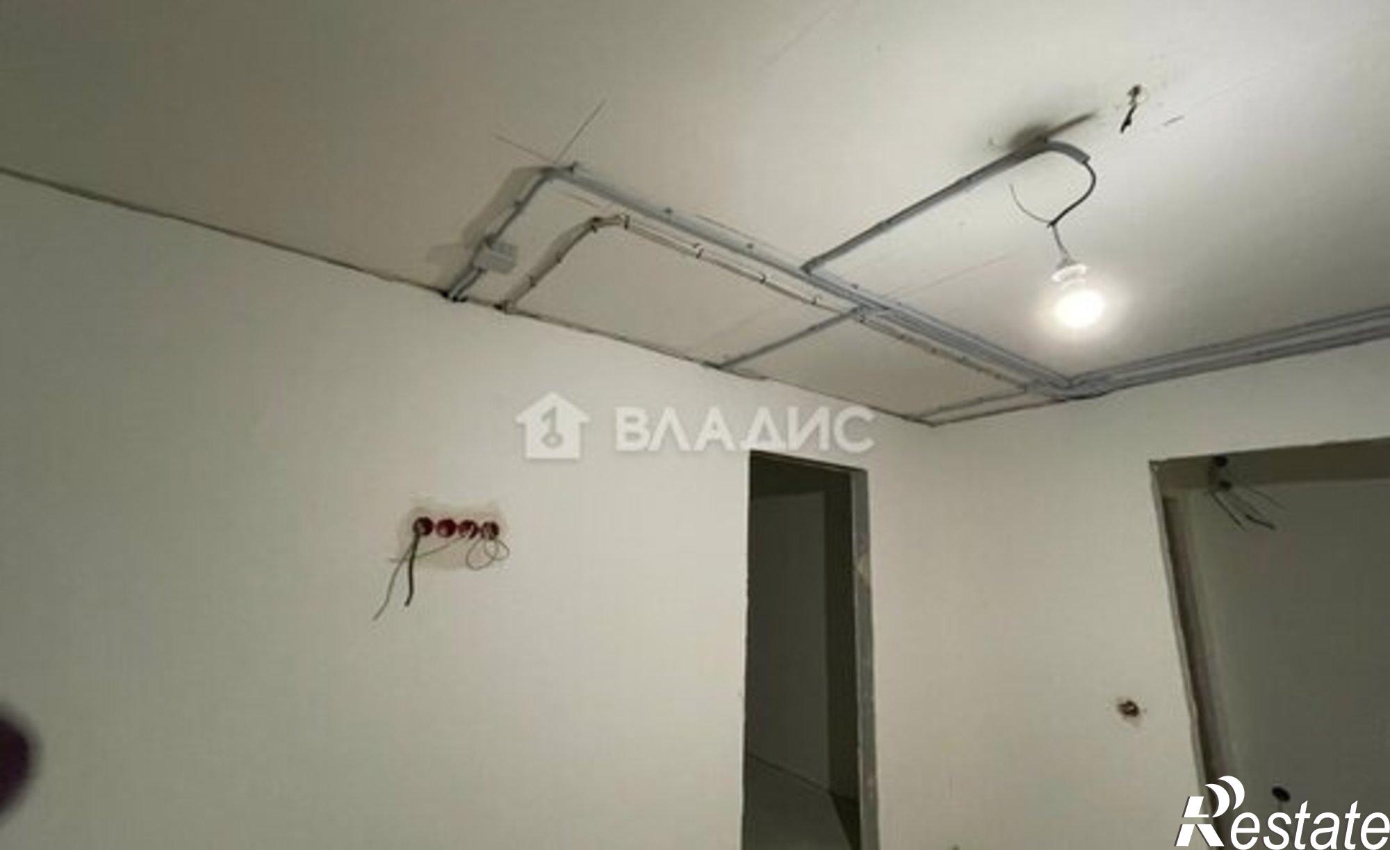 Купить квартиру за 5 150 000 рублей на проспект Строителей, 42