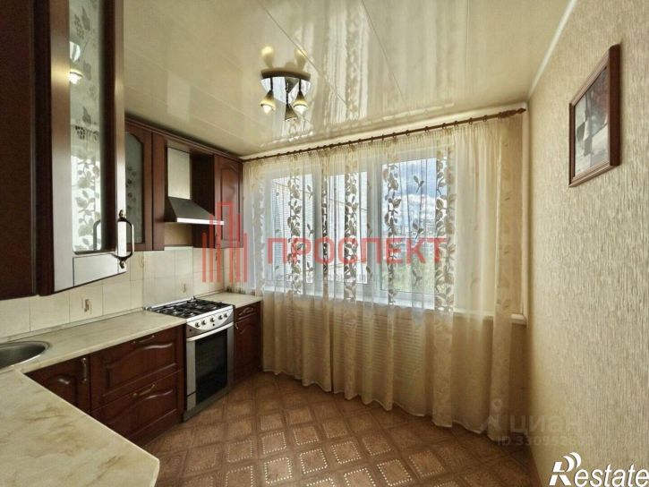 2-комн квартира проспект Строителей, 33,  д. 33