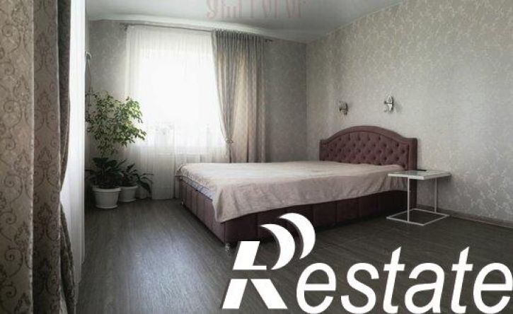 2-комн квартира улица Антонова, 5Г,  д. 5Г
