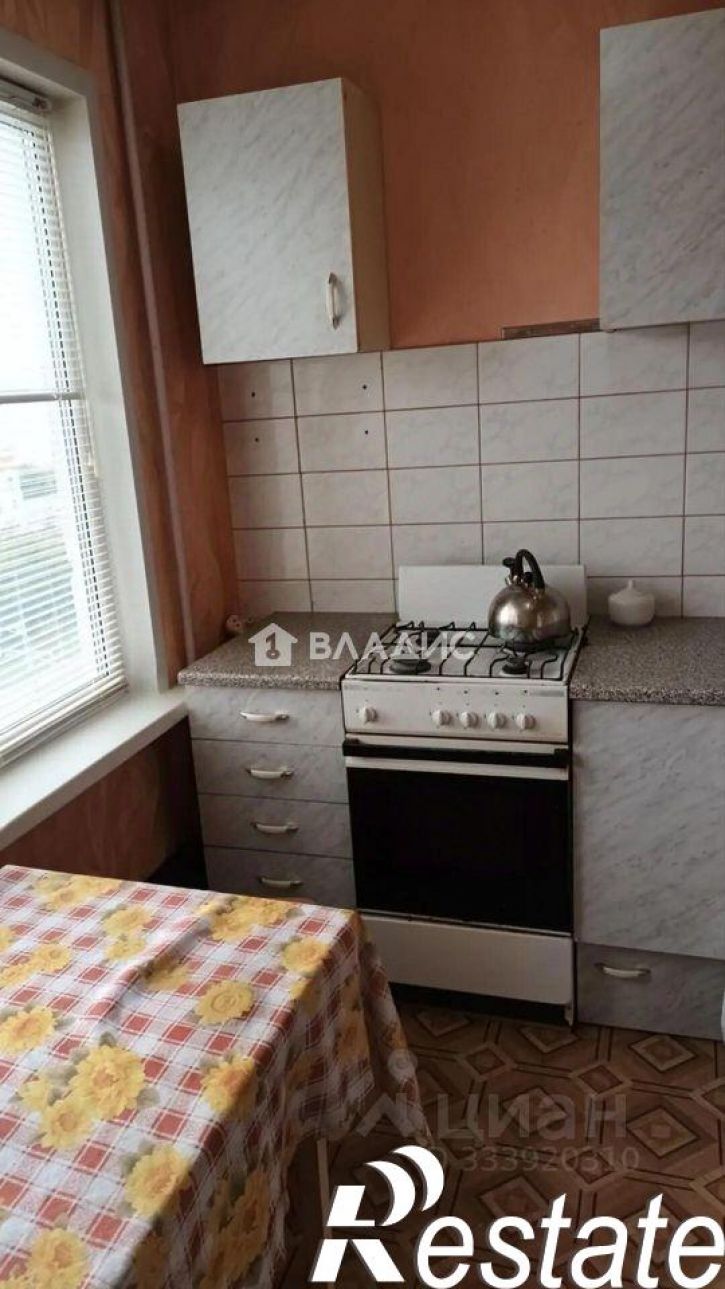 2-комн квартира улица Терновского, 182,  д. 182