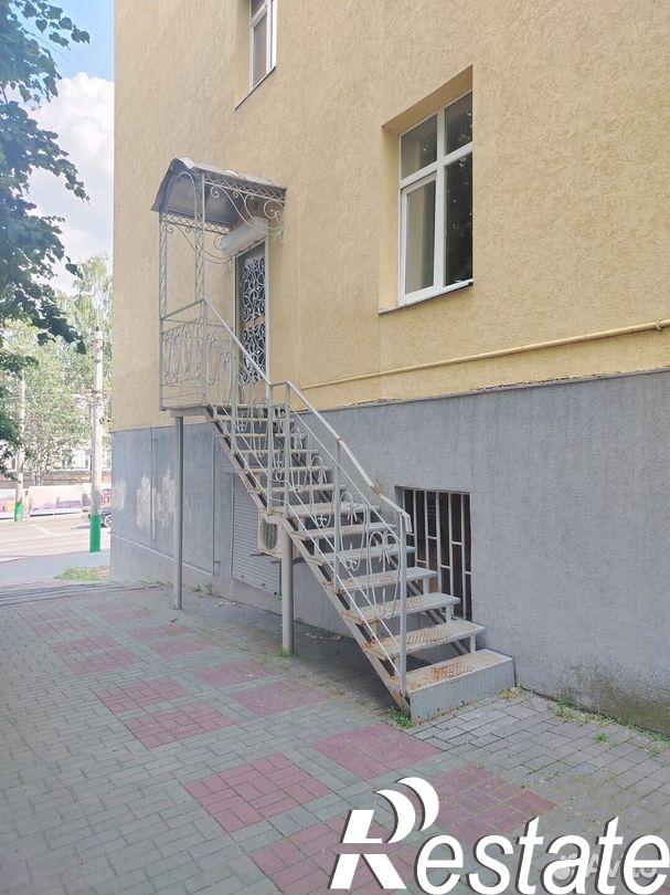 Купить офис, помещение под офис за 9 100 000 рублей на улица Кирова, 2