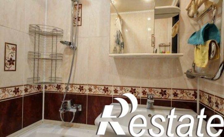 3-комн квартира улица Клары Цеткин, 53,  д. 53
